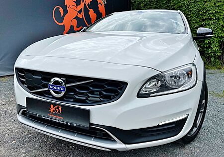 Volvo V60 CC gebraucht kaufen Volvo V60 CC V60 Cross Country#1.HAND#TÜV+SERVICE+BREMSE NEU