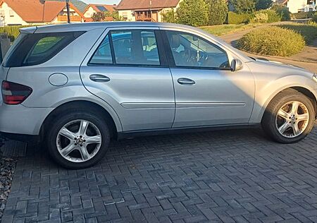 Mercedes-Benz ML 320 CDI 4MATIC -