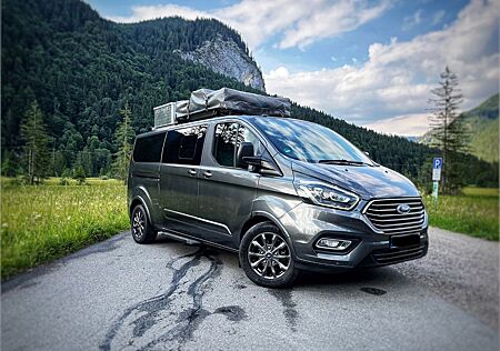 Ford Tourneo Custom Titanium