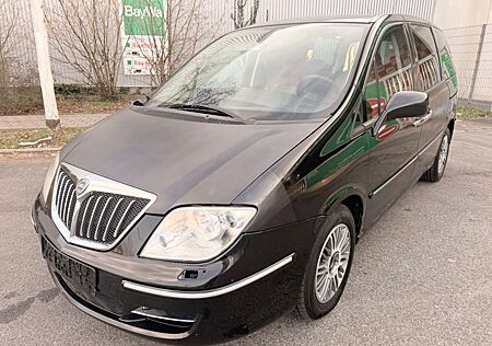 Lancia Phedra 2.0 16V Multijet Executive