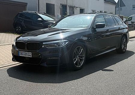 BMW 540i G31 Touring M-Paket AHK Head-Up Standhzg.