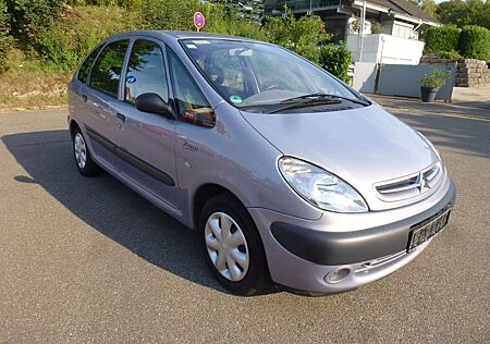 Citroën Xsara Picasso 1.8 16V Exclusive