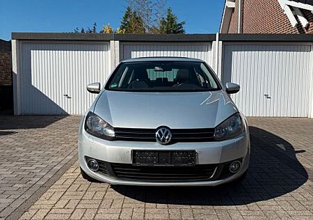 VW Golf Volkswagen 1.2 TSI DSG Trendline Trendline Klima