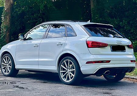 Audi RS Q3 RSQ3 2.5 TFSI S tronic quattro - VOLL -