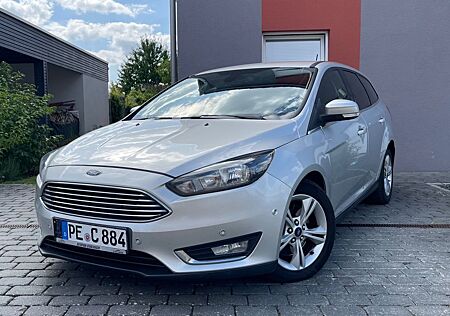 Ford Focus 2,0 TDCi 110kW PowerShift Busines Turn...