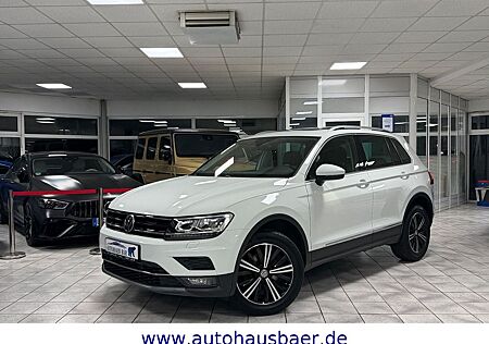 VW Tiguan Volkswagen Highline BMT/Start-Stopp 4Motion*PANO*AHK