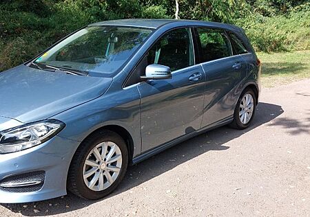 Mercedes-Benz B 200 Style Autom./Temp./Navi