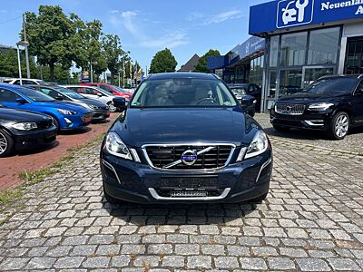 Volvo XC 60 D5Summum AWD-Panarama-Leder-Automatik-Xeno