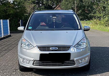 Ford Galaxy 2,2 TDCi 147kW DPF Titanium Titanium