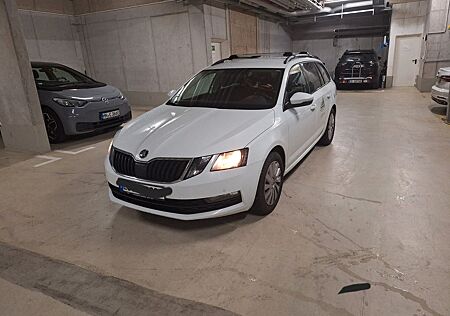 Skoda Octavia 1.6 TDI Scheckheft gepfl., technisch Top