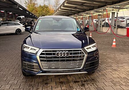 Audi Q5 3.0 TDI tiptronic quattro -
