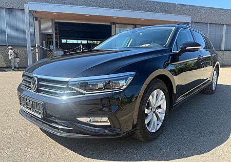 VW Passat Variant Volkswagen Business
