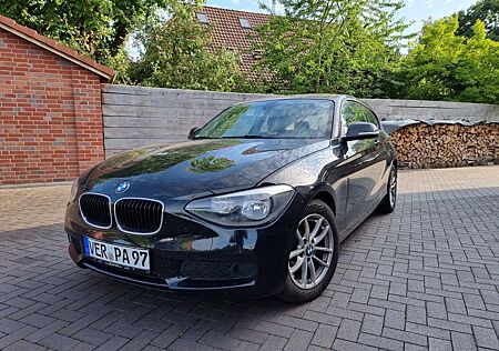 BMW 114i -