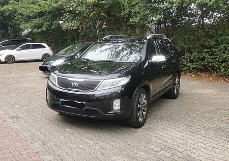 Kia Sorento 2.2 CRDi AWD Platinum Edition Automatik