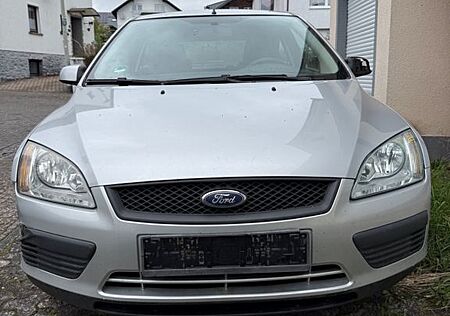 Ford Focus 1,8 Fun X Fun X