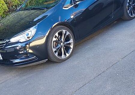 Opel Cascada 2.0 ECOTEC Diesel 125kW Ultimate S/S...