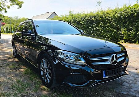 Mercedes-Benz C 180 T Avantgarde, Carplay, Dashcam, Scheckh.