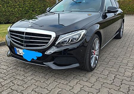 Mercedes-Benz C 400 4MATIC T EXCLUSIVE *HUD*Standhz*Pano*AHK*