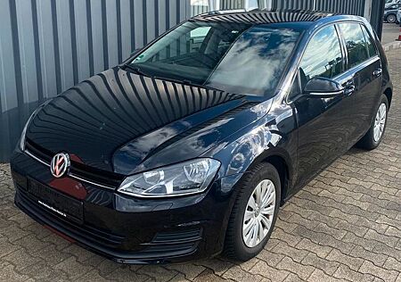 VW Golf Volkswagen VII Lim. Trendline