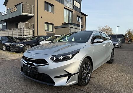 Kia Cee'd / Ceed