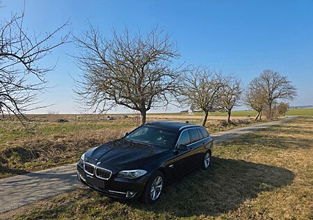 BMW 525d xDrive Touring - TÜV 10/2026