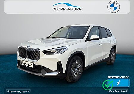 BMW iX1 xDrive30 Navi+SHZ+HiFi+Spurass.+Klimaaut.+BT