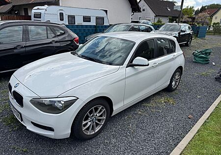 BMW 116i ,ADVANTAGE,5-türig,Klima,Sitzheizung