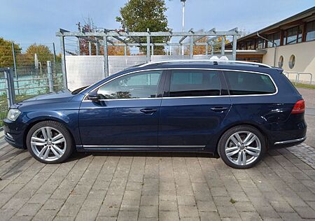 VW Passat Variant Volkswagen 2.0 TSI DSG Highline Variant ...