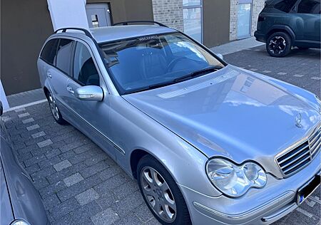 Mercedes-Benz C 200 KOMPRESSOR T AVANTGARDE Avantgarde