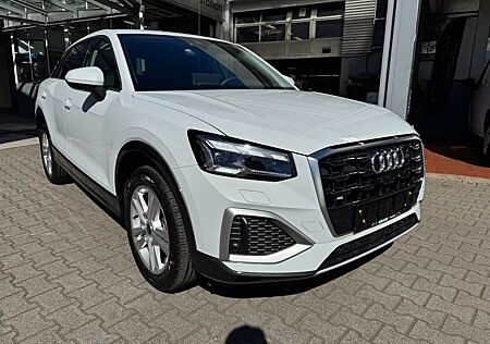 Audi Q2 35 TFSI advanced 1.5 s tronic -Matrix-Navi-
