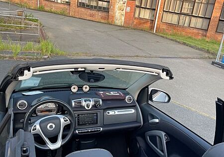 Smart ForTwo coupé 1.0 62kW edition iceshine editi...
