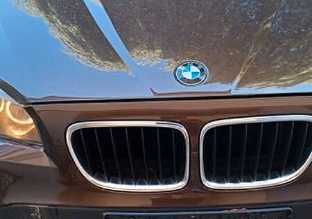 BMW X1 xDrive20i -