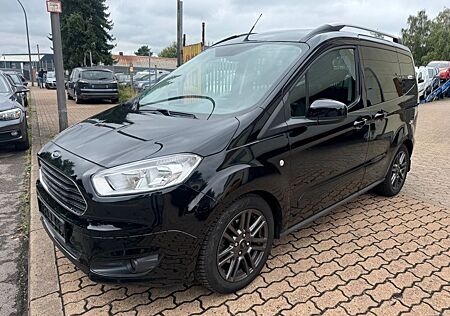 Ford Tourneo Courier Titanium