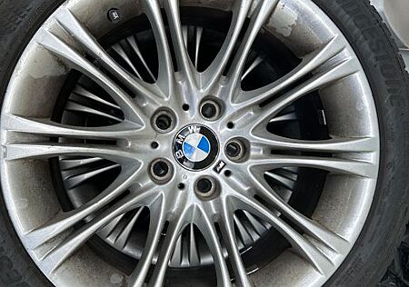 BMW 520i