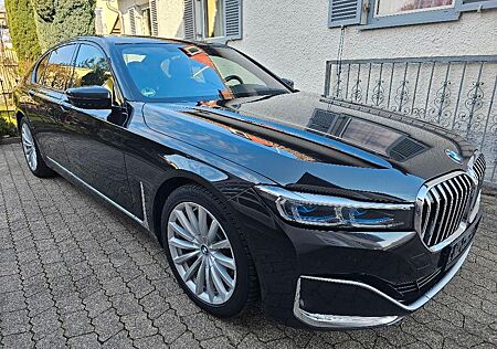 BMW 730d -LANGSTRCKENAUTO TOP ZUSTAND SH-GEPFLEGT