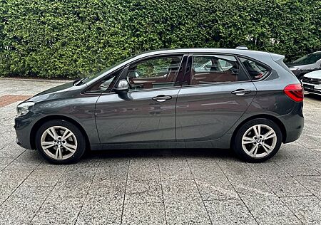 BMW 220i Active Tourer Aut. *LED-Scheinwerfer*Navi*