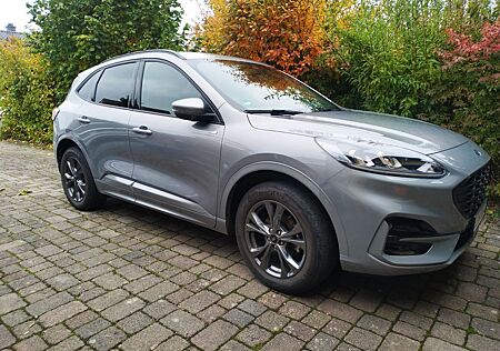 Ford Kuga 2.5 Duratec PHEV ST-Line CVT ST-Line