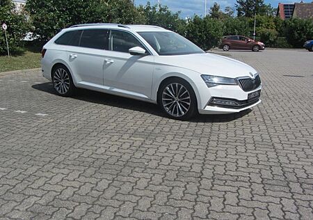 Skoda Superb SuperbCombi L&K2.0 TDI/KLIMA/1HD/LED/AUTO/KAMARA