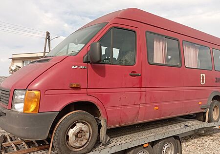 VW LT gebraucht kaufen VW LT Volkswagen 46 2,5 TDI 109 PS PKW