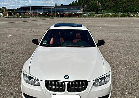 BMW 335iS Coupé M-Paket F1 19''Zoll-M3 eGSD Voll