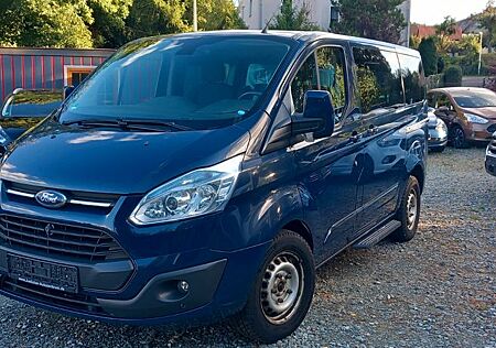 Ford Tourneo