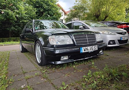 Mercedes-Benz E 320 W124 320 TE AMG Line