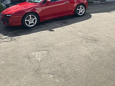 Alfa Romeo Spider 2.2 JTS 16V 185 PS