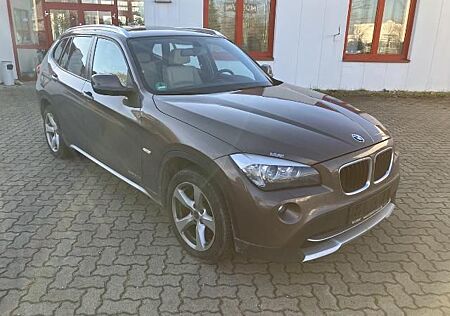 BMW X1 20d xDrive NAVI XENON PANORAMA LEDER