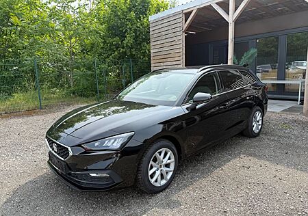 Seat Leon Sportstourer Style HA&AU Neu 1Hand