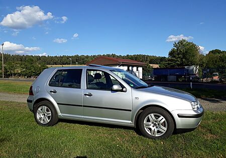 VW Golf Volkswagen 1.6 16V