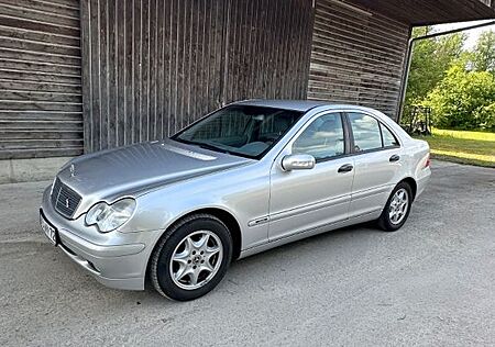 Mercedes-Benz C 180 CLASSIC Classic