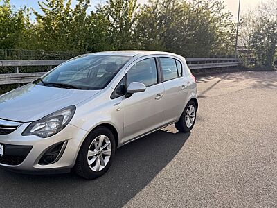 Opel Corsa D*Automatik*Steuerkette neu*TÜV*5 Türer