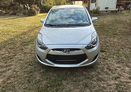 Hyundai ix20 1.6 FIFA World Cup EDITION Automatik
