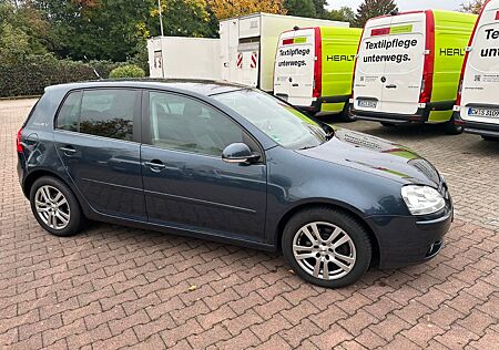 VW Golf Volkswagen V 1.9 TDI DPF Tour/DSG/Zahnriem Neu/1.Hand